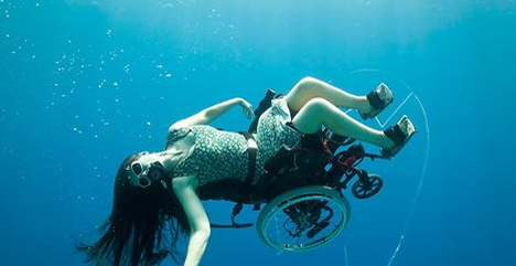 wheelchair diving